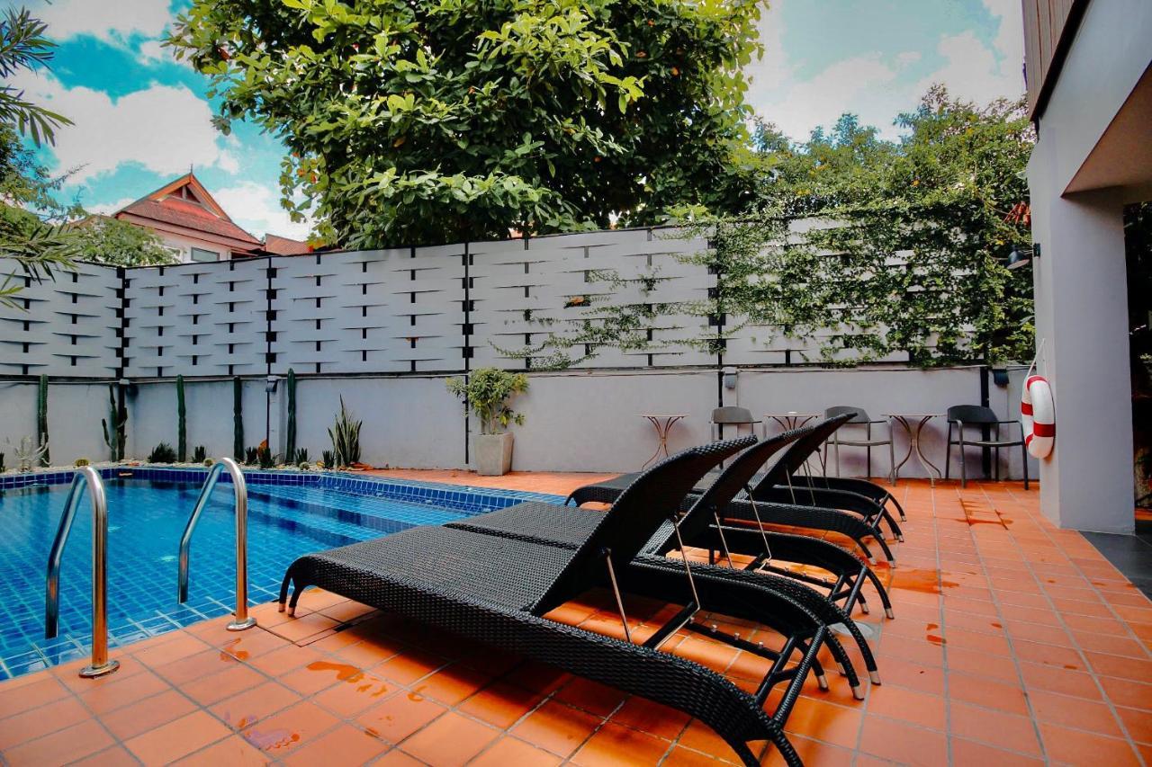 Wealth Boutique Hotel Chiang Mai Exterior foto